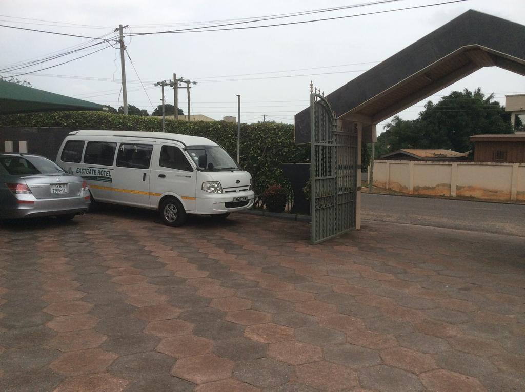 Eastgate Hotel Accra Ngoại thất bức ảnh