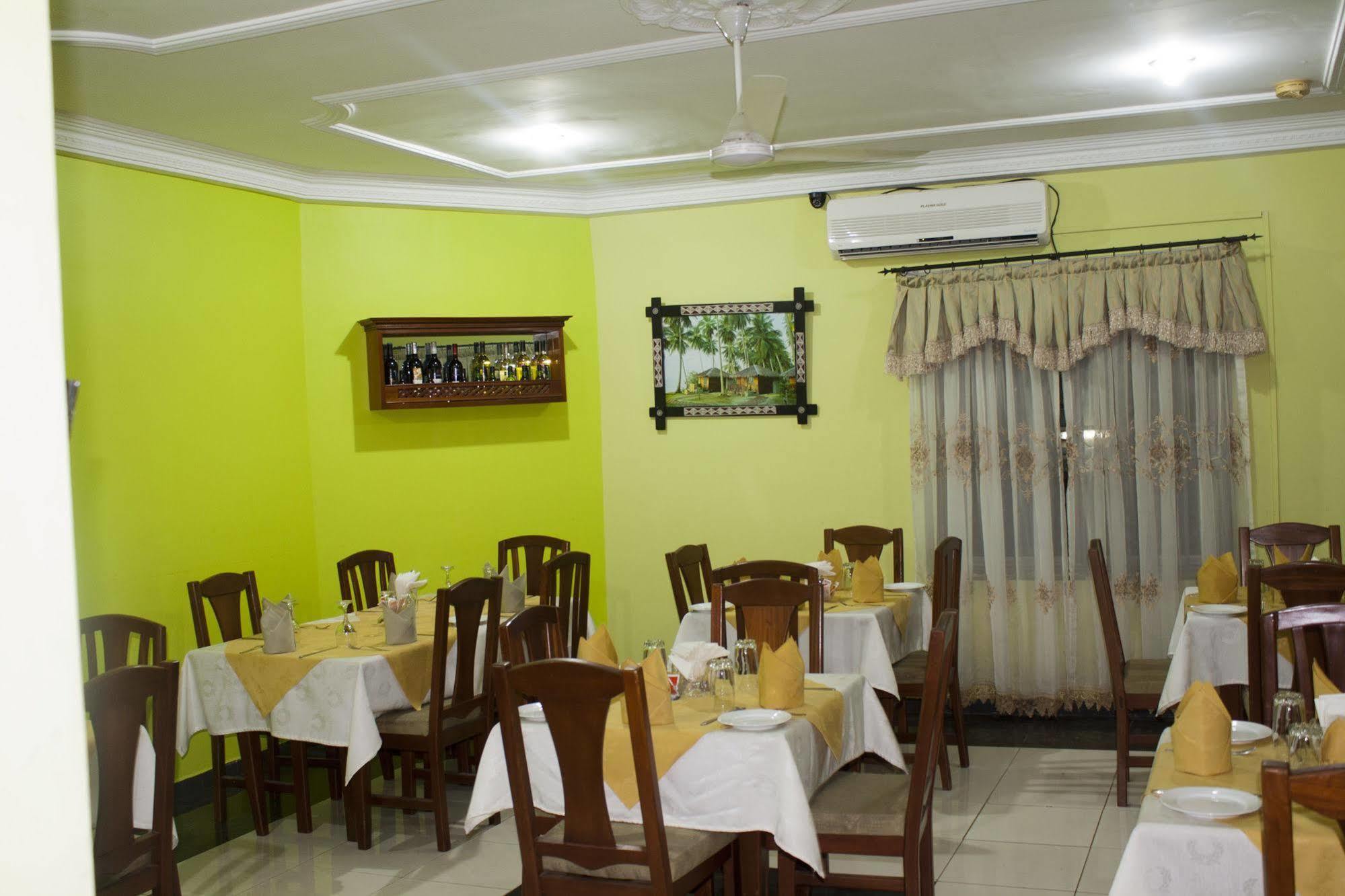 Eastgate Hotel Accra Ngoại thất bức ảnh